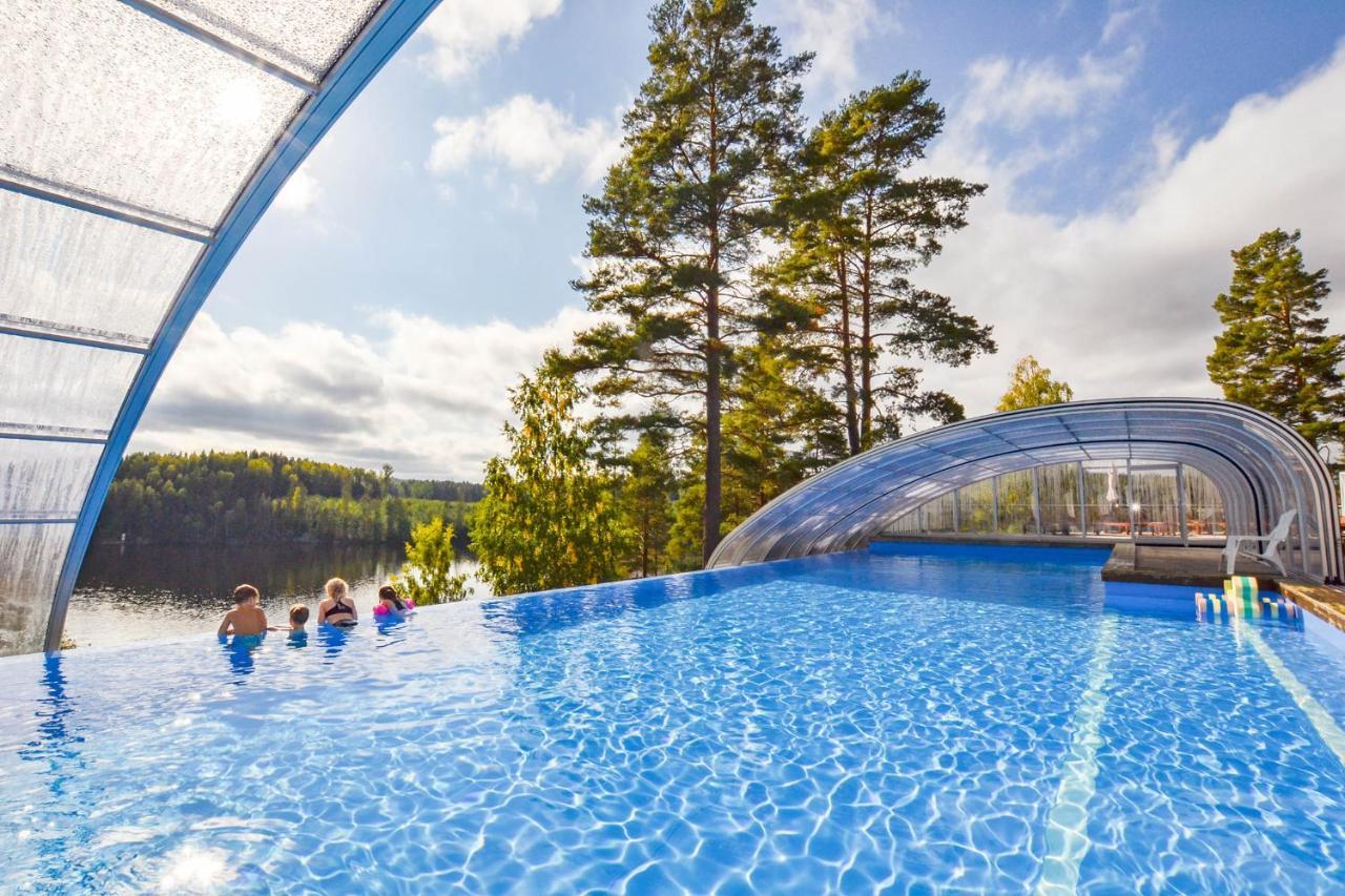 Arjaeng Camping & Stugor Sommarvik Екстер'єр фото