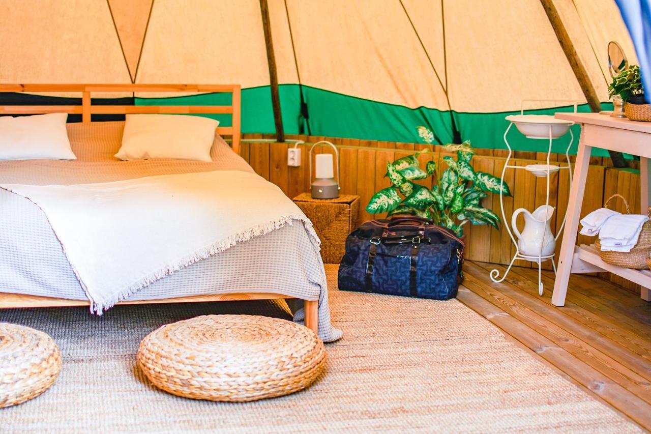 Arjaeng Camping & Stugor Sommarvik Екстер'єр фото