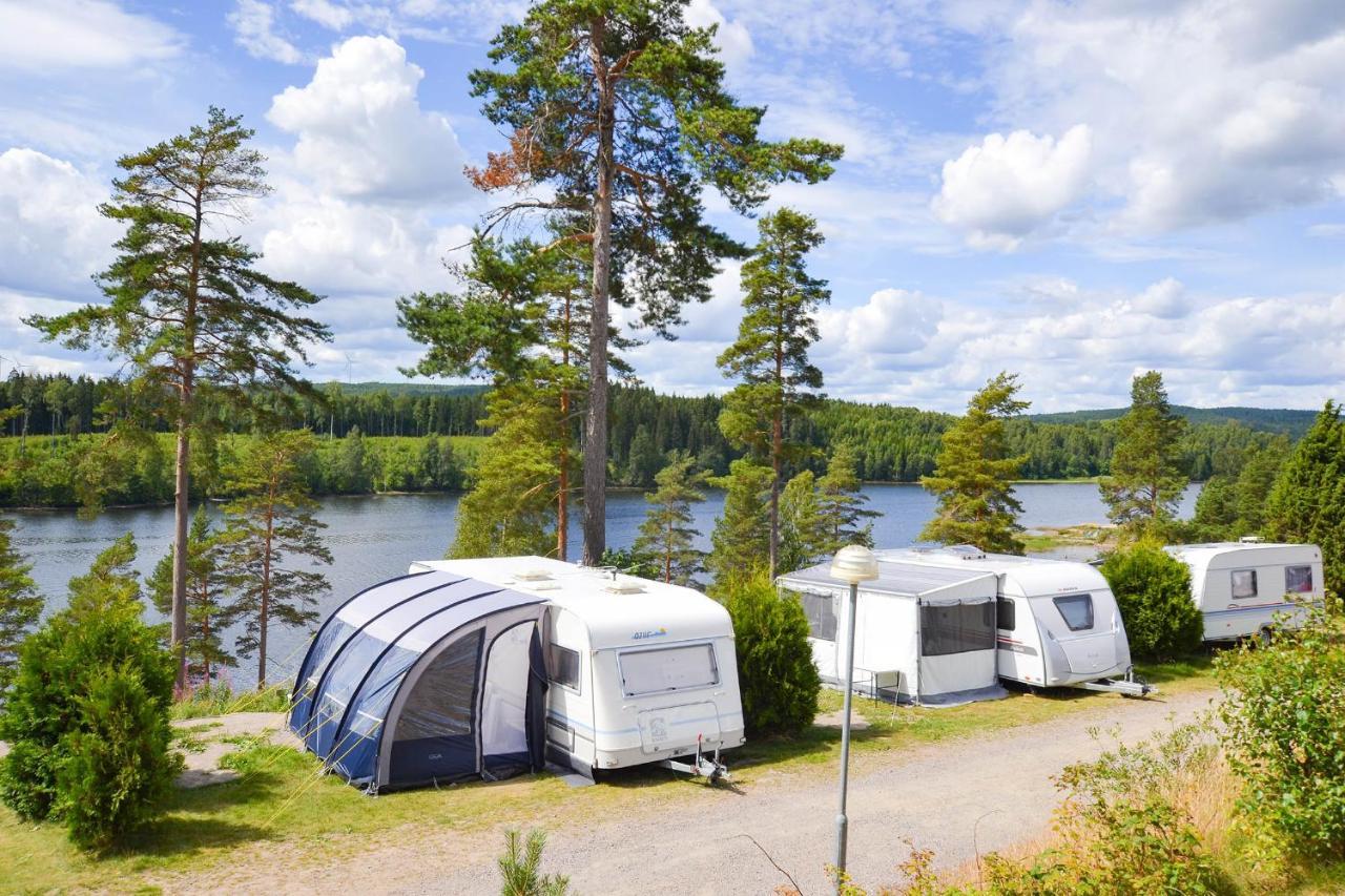 Arjaeng Camping & Stugor Sommarvik Екстер'єр фото