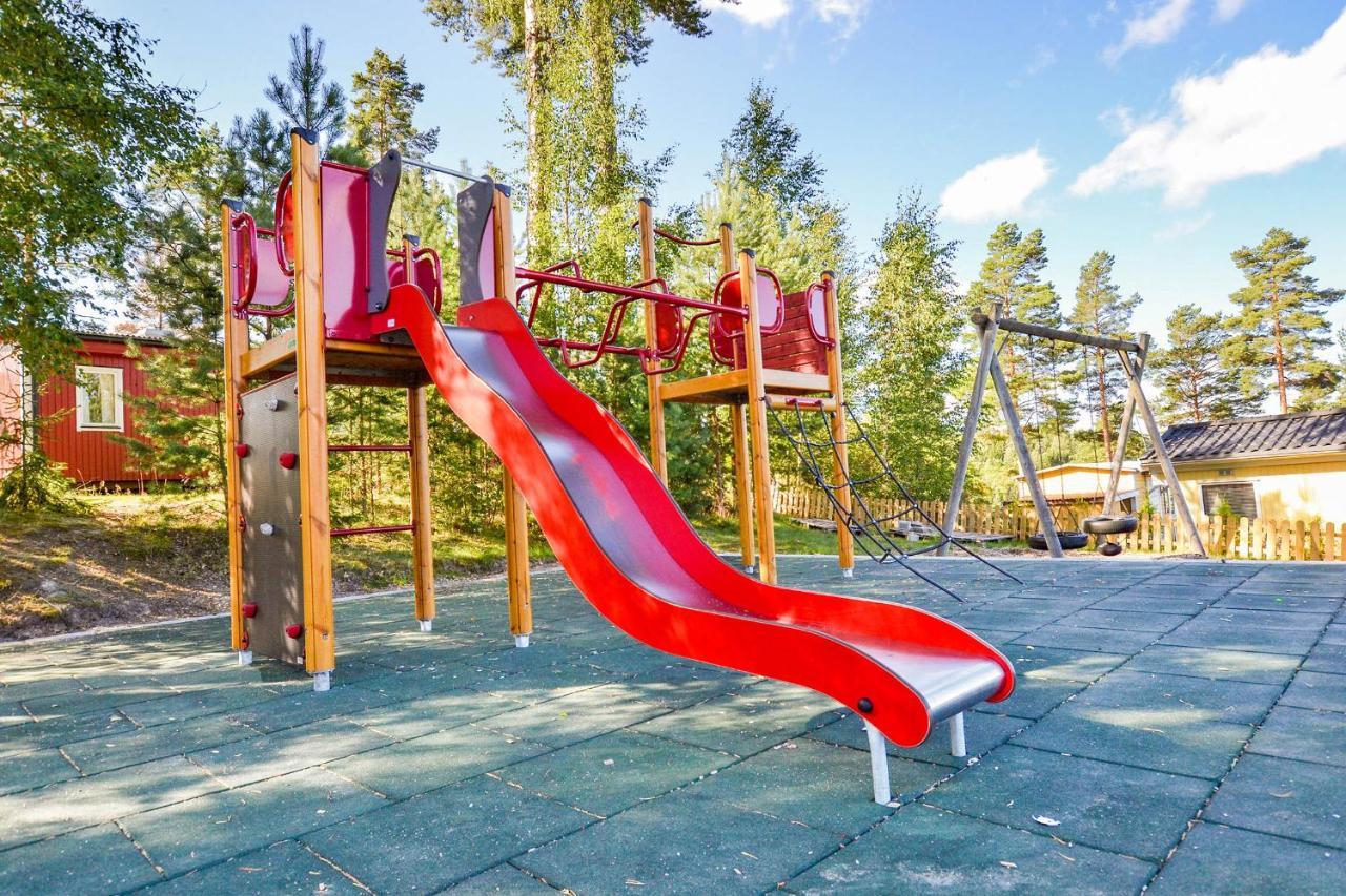 Arjaeng Camping & Stugor Sommarvik Екстер'єр фото