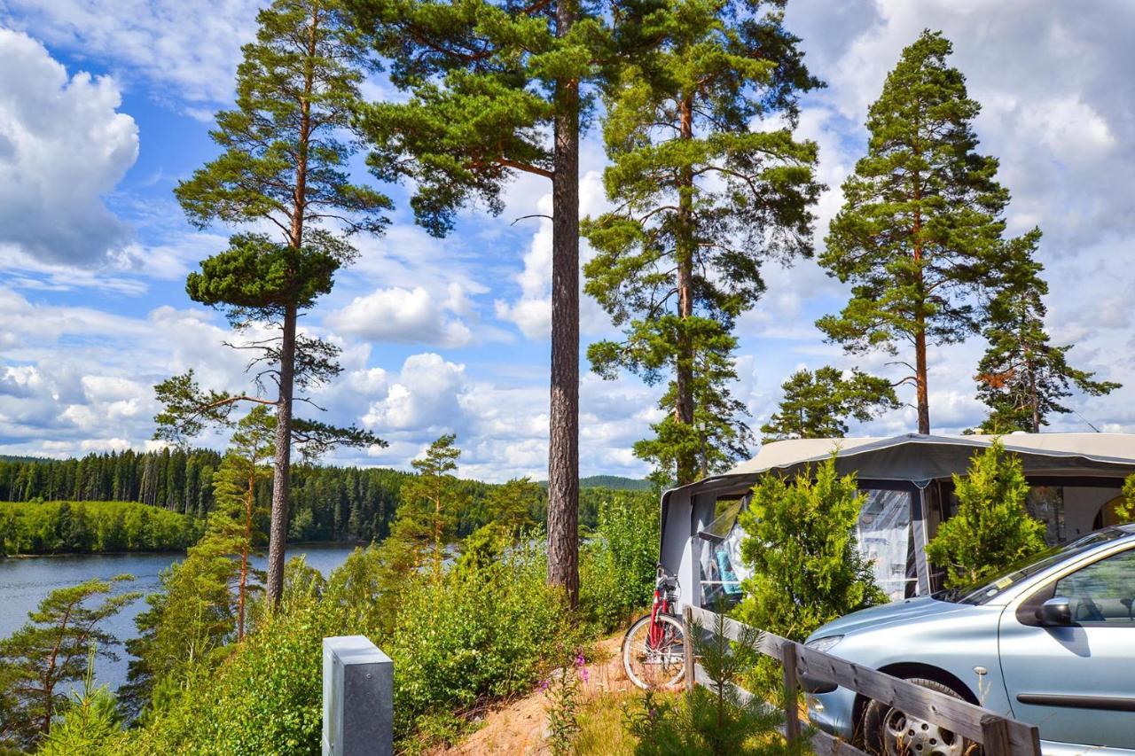 Arjaeng Camping & Stugor Sommarvik Екстер'єр фото